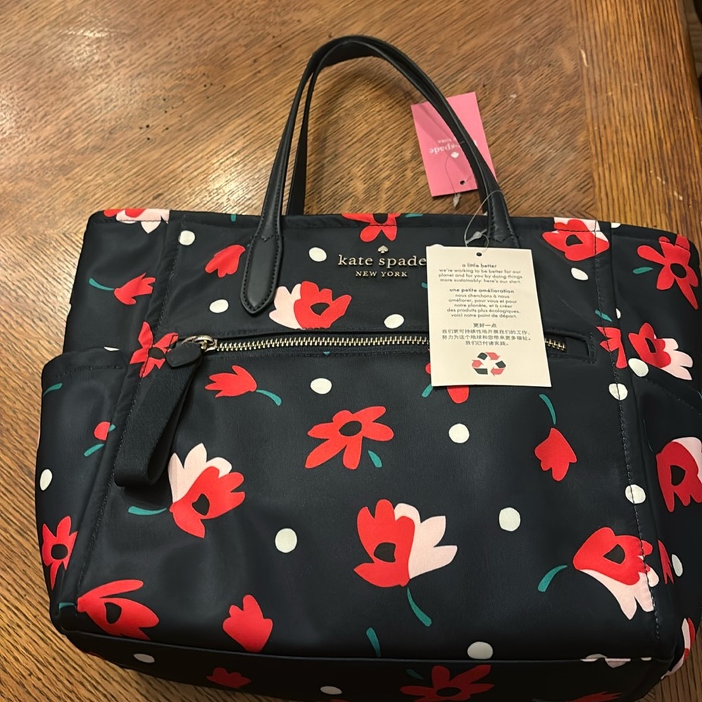Kate spade medium satchel- crossbody